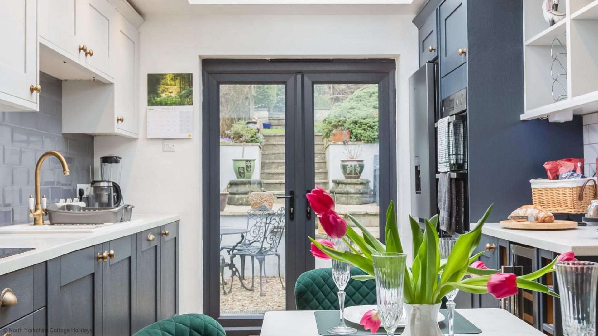 Stone Cottage In Picturesque North Yorkshire Village - Bull Dog Cottage Ampleforth 외부 사진