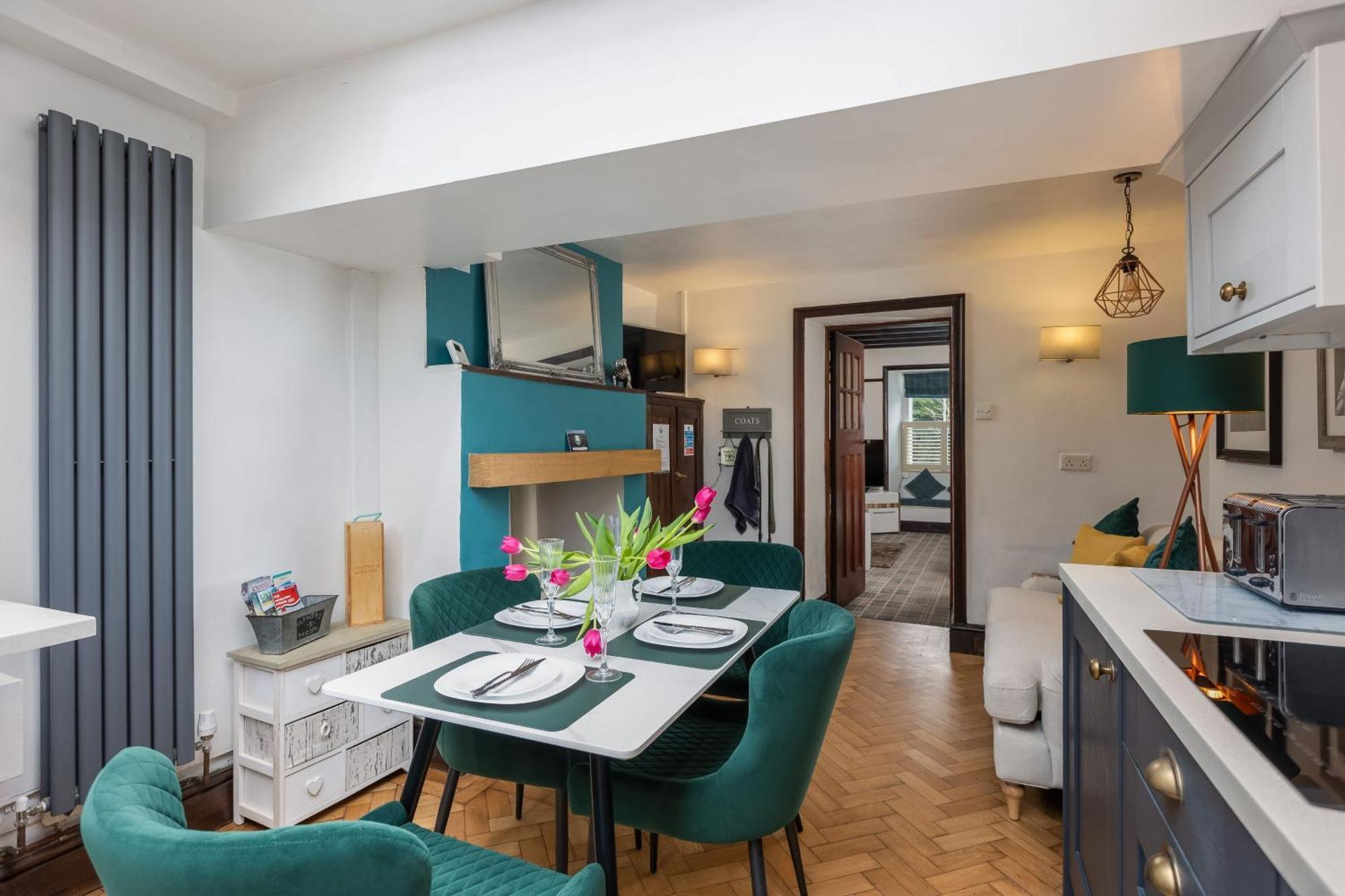 Stone Cottage In Picturesque North Yorkshire Village - Bull Dog Cottage Ampleforth 외부 사진